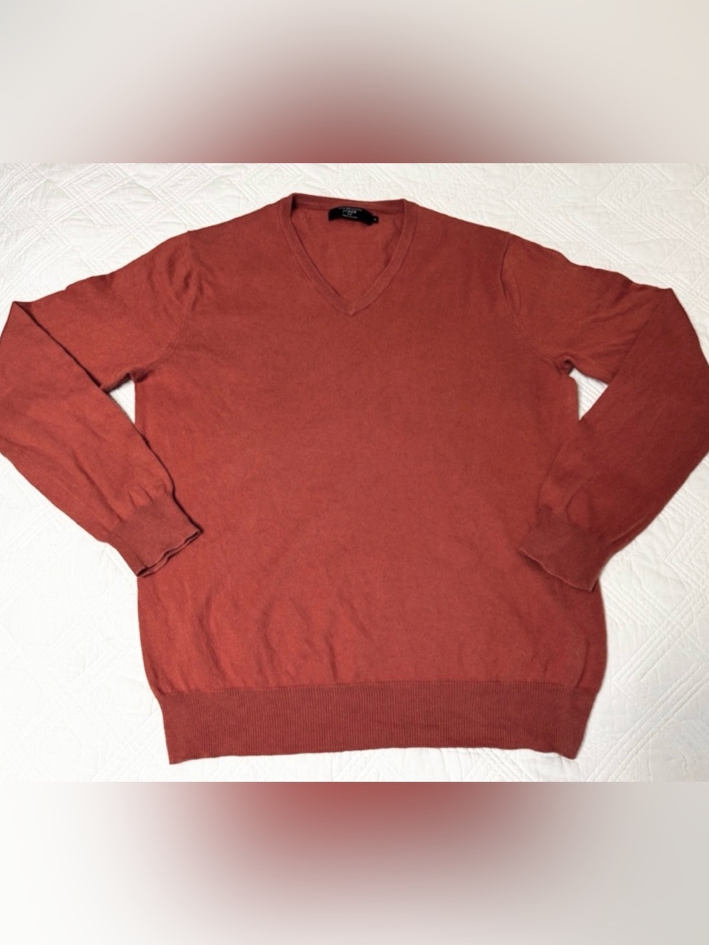 J. Crew Men’s Orange Cotton Cashmere Blend VNeck Sweater Size Medium